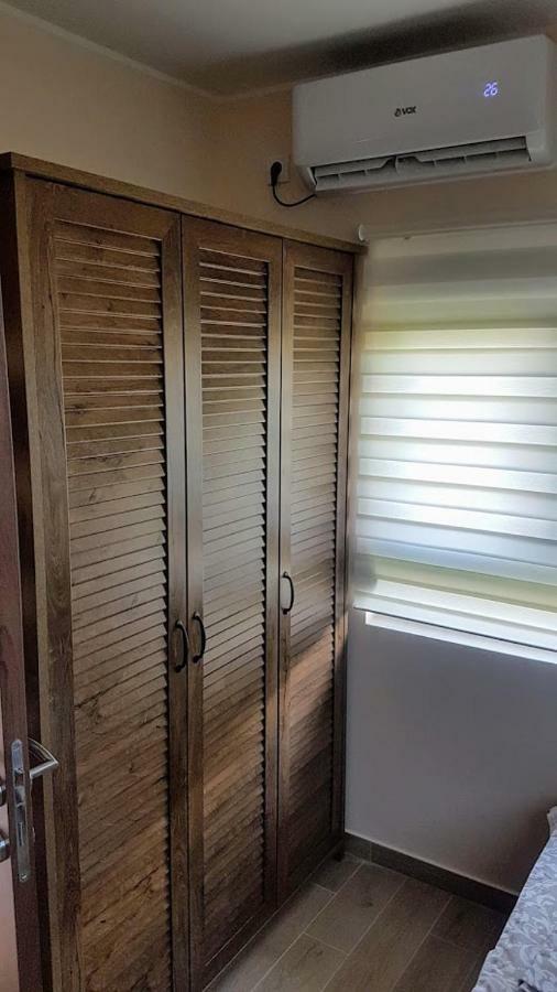 Monika Apartment Tivat Exteriör bild